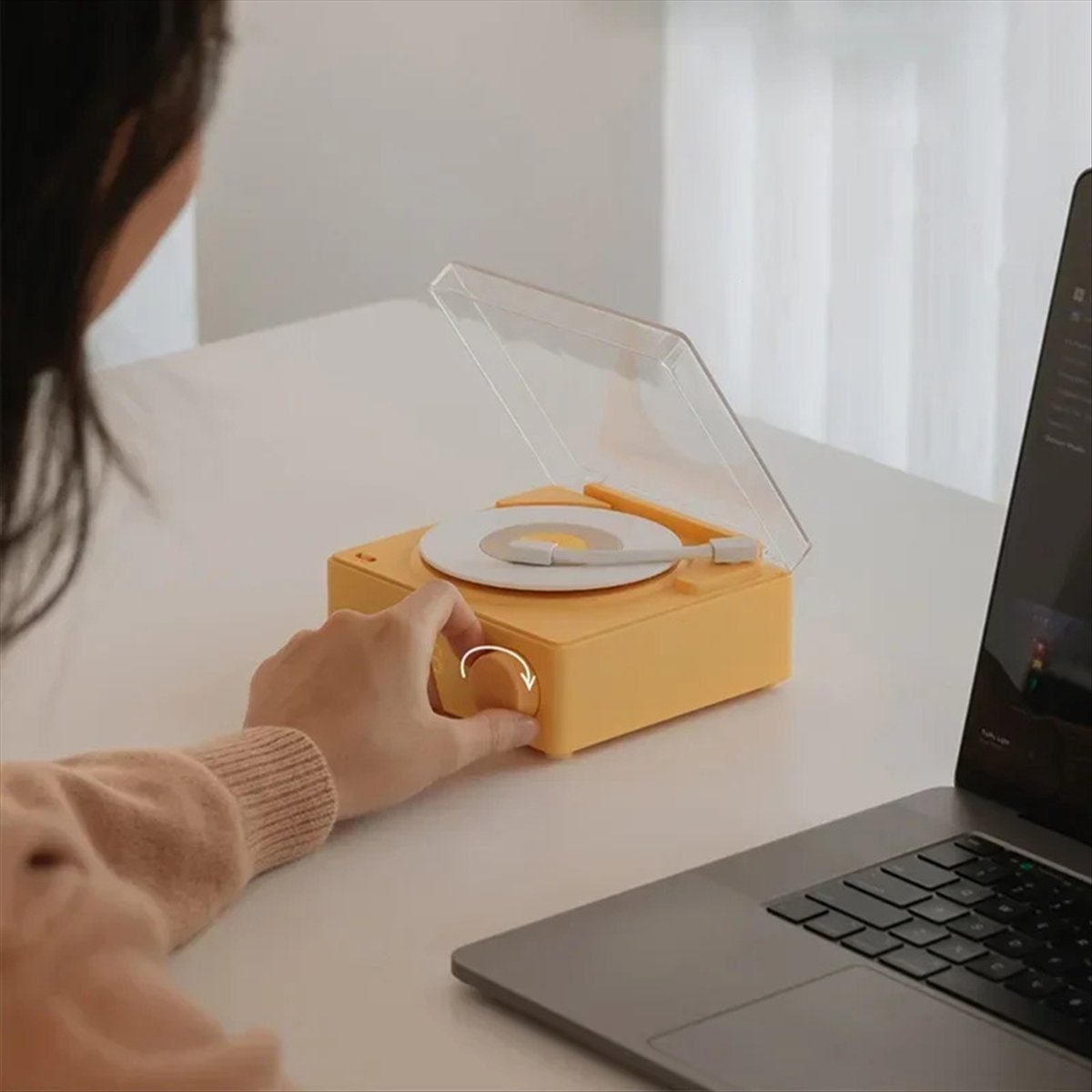 T171C-Retro Vinyl Wireless Blu - đánh giá và giá Smart Home Yellow